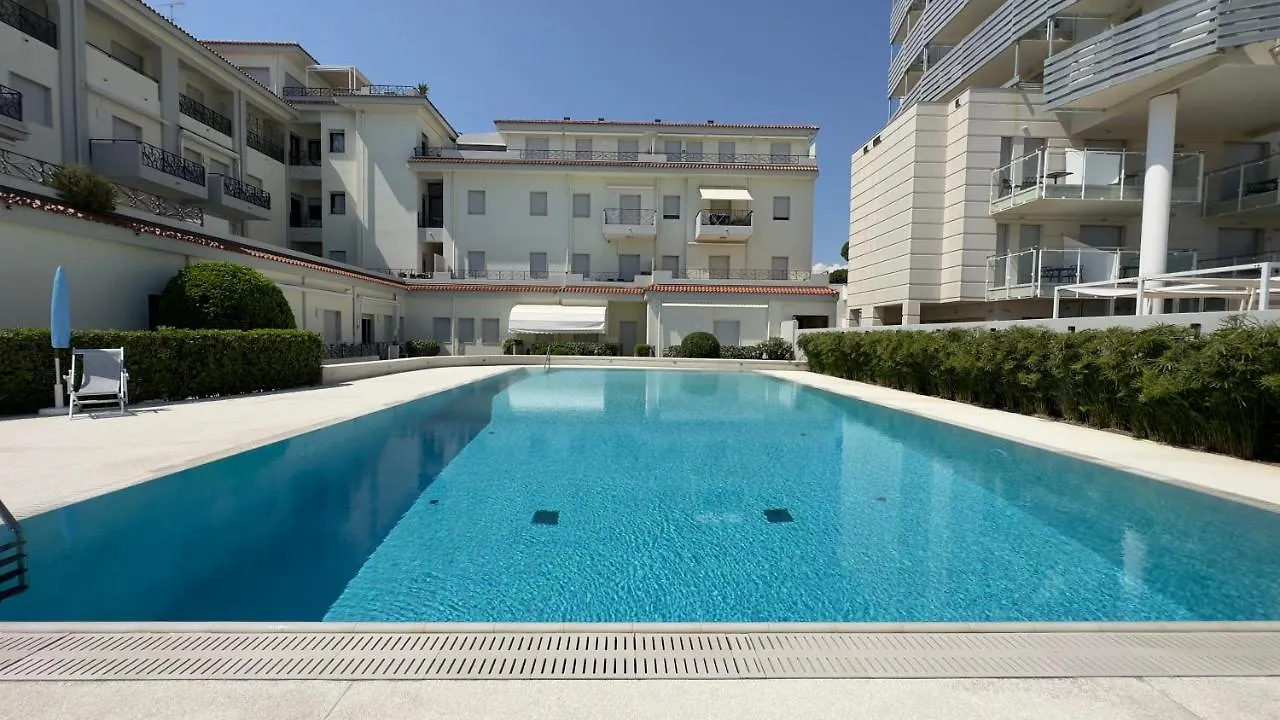 Magica Immobiliare - Bagni Miramare 6 Apartment Lido di Jesolo