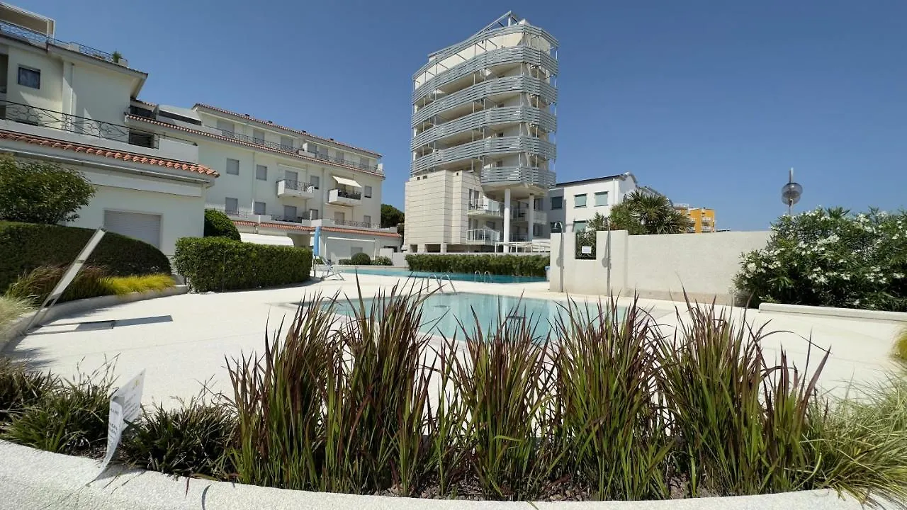 Magica Immobiliare - Bagni Miramare 6 Apartment Lido di Jesolo