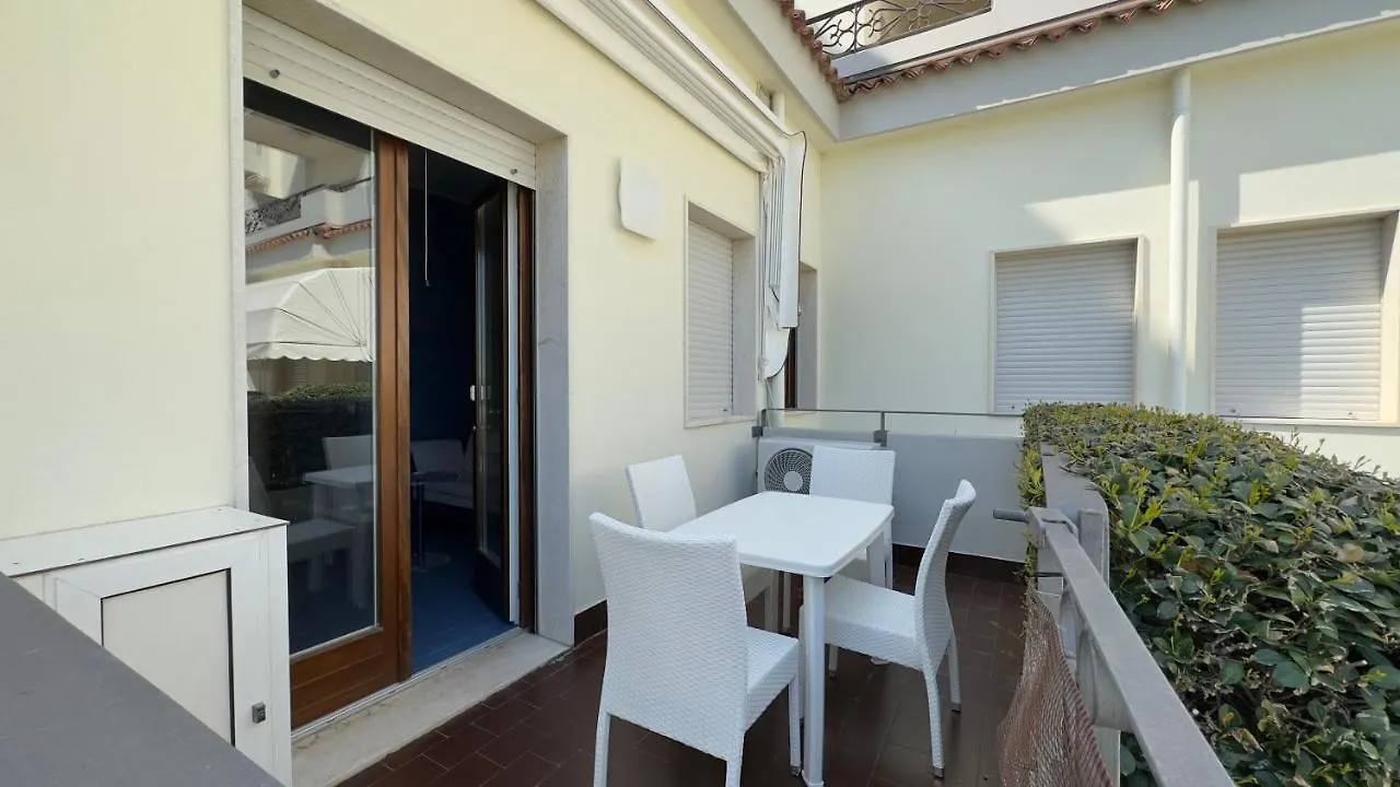 Magica Immobiliare - Bagni Miramare 6 Apartment Lido di Jesolo Italy
