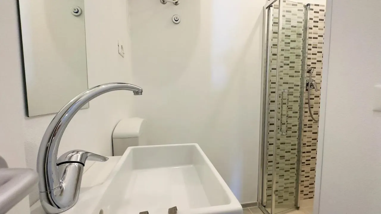 Magica Immobiliare - Bagni Miramare 6 Apartment Lido di Jesolo 0*,  Italy